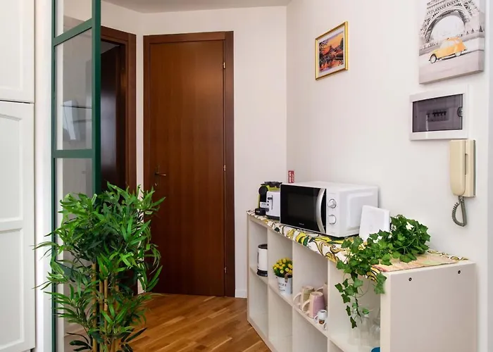 Amaryllis Apartment, In The Heart Of Appio Latino Rom